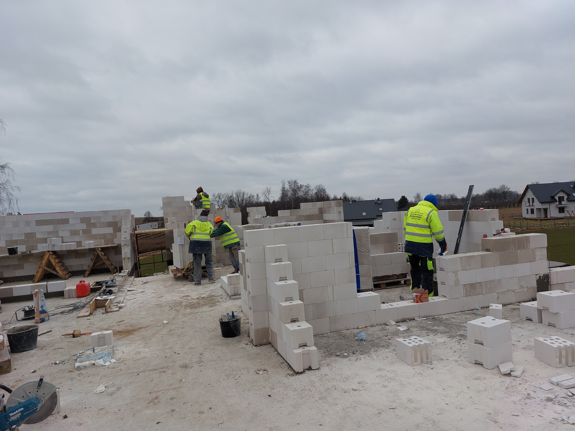 Budowa Ścian z Pustaków