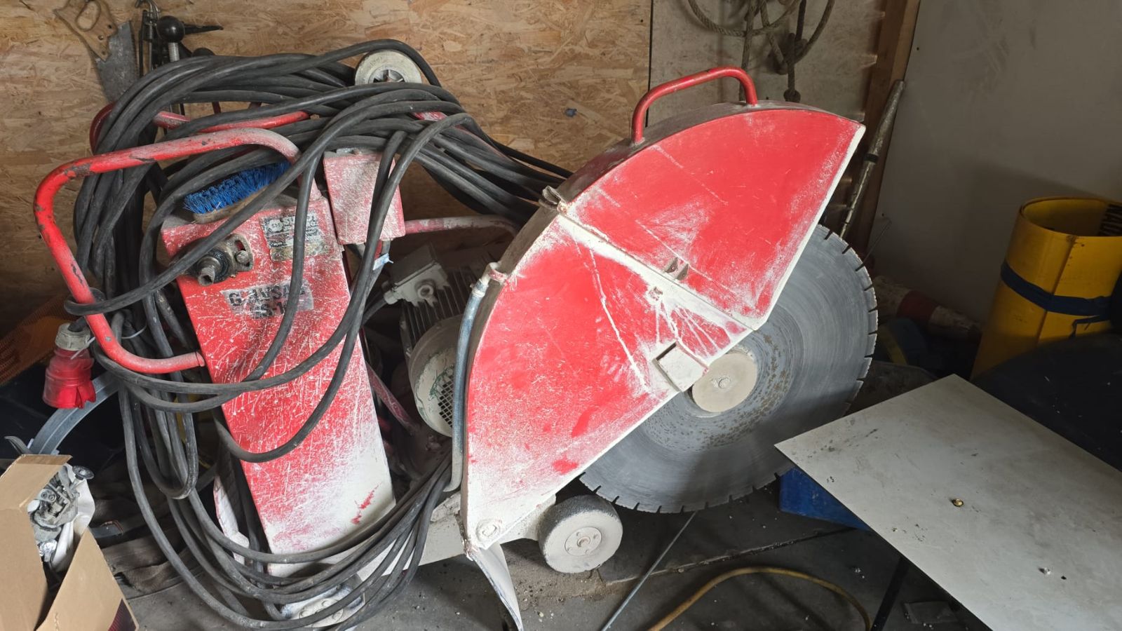 Maszyna do Cięcia Posadzki - 1